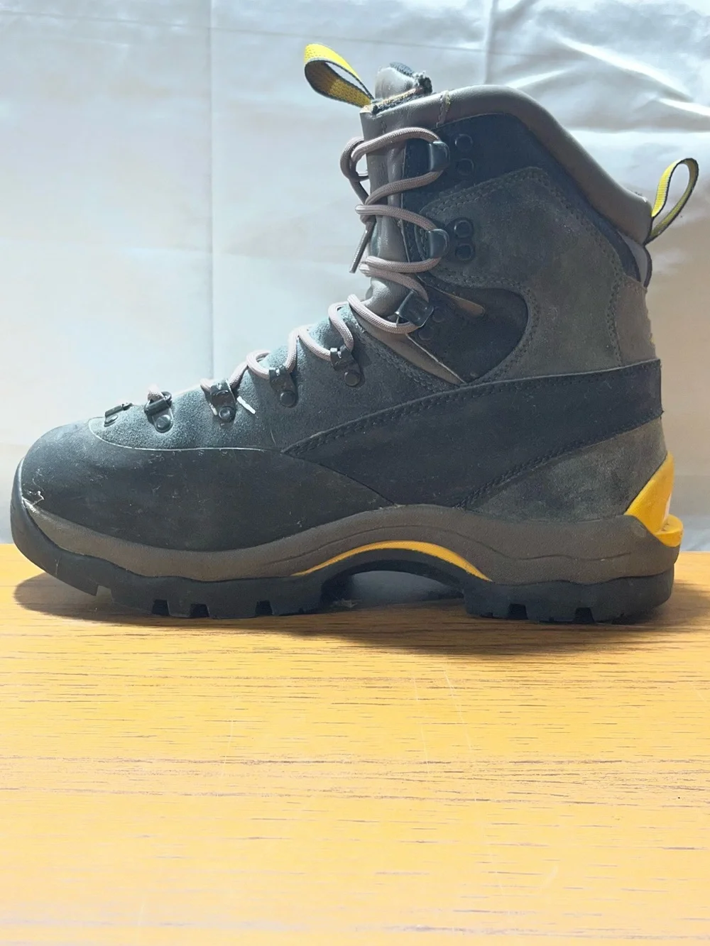 Salomon Super Mountain 9 Conta grip Expert Boots Men Size 11 1/2 Great Condition
